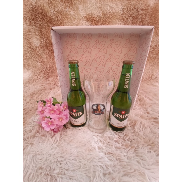 Kit Presente: Contém 1 Copo de Cristal para Cerveja com Logo Russin River 480mL + 2 Cervejas 355ml