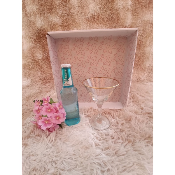 Taça de Vidro Martini com Filete de Ouro para Drink 225ml