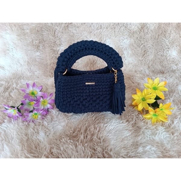 Bolsa Média Luxo em Crochê com Fios de Malha - Image 9