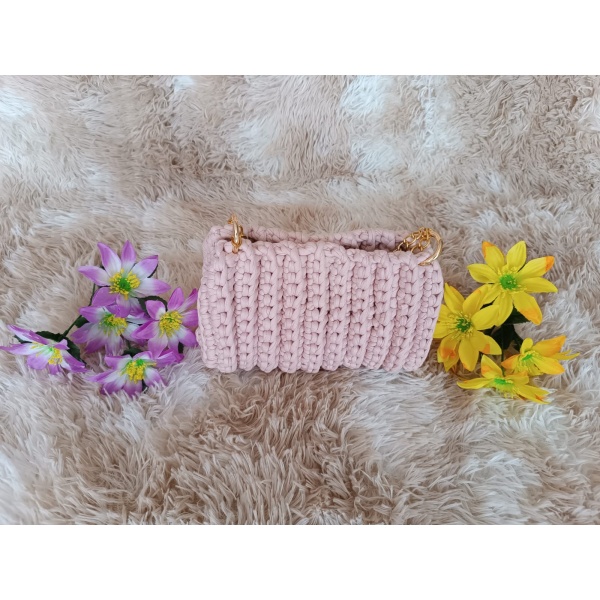 Bolsa Pequena Luxo em Crochê com Fios de Malha - Image 7