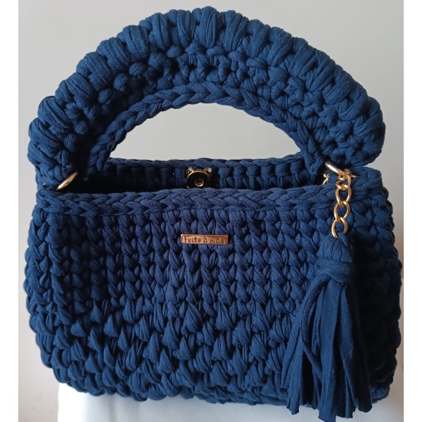 Bolsa Média Luxo em Crochê com Fios de Malha - Image 15
