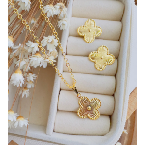 Conjunto Folheado a Ouro